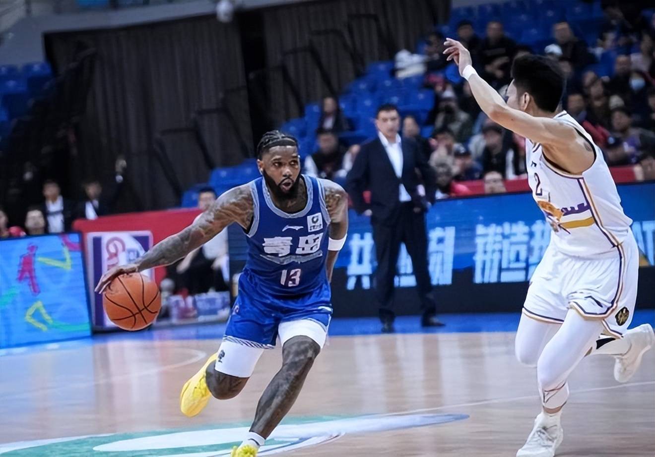 满冠体育官网-关于转会期CBA常规赛焦点战，山东男篮强势反弹，管理层满意，球队文化再被提及的信息